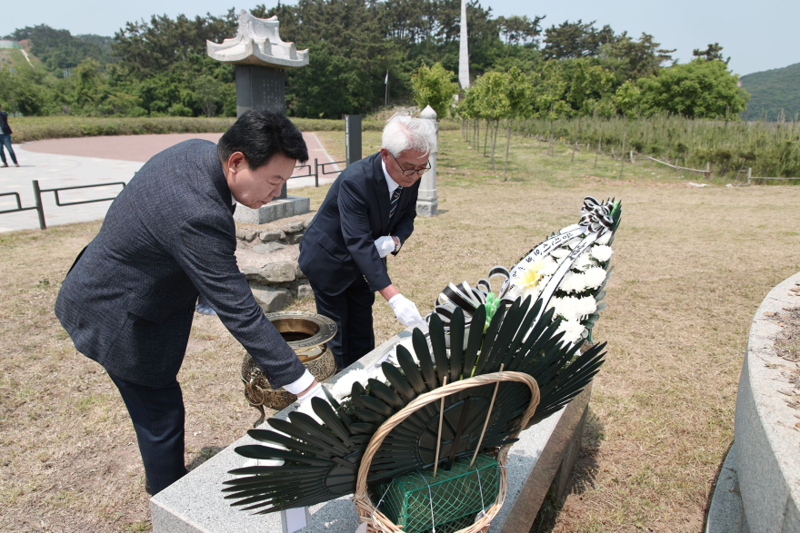 (사진4)제119회 소난지도 의병항쟁 추모식1.jpg
