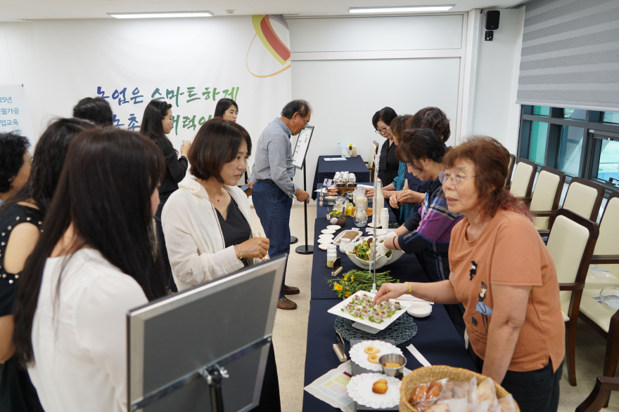 (사진7)농산물가공창업교육 품평회.JPG
