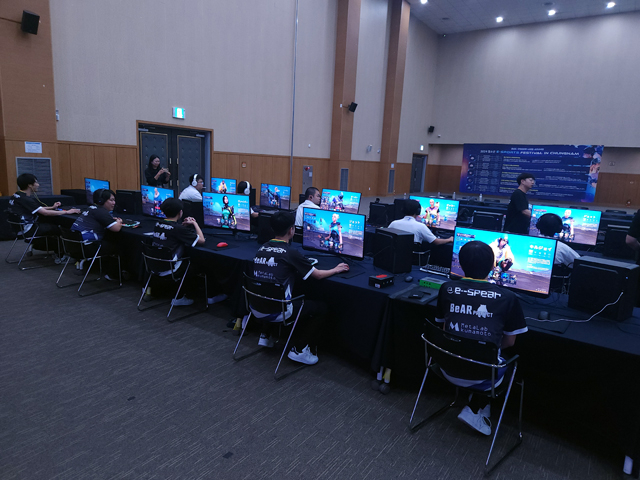 지난해_개최한_이스포츠_친선_교류전에_참가한_일본_구마모토현_치하라다이고등학교_학생들의_모습(2024.8.27.-29.).jpg