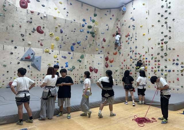 6.청소년방과후아카데미 활동 모습.jpg