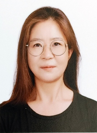 이현.jpg