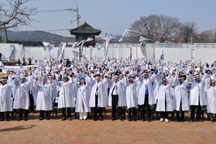 (사진1)3.10만세운동4.JPG