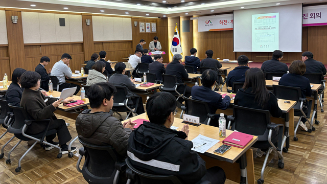 3. 지난 13일 시청 중회의실에서 열린 청렴하천TF 추진단 운영 회의2.jpg