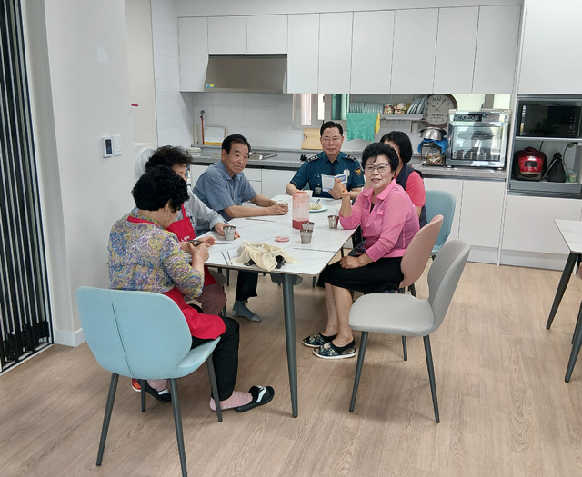 260615 서산경찰서 성연파출소, 농번기 어르신 대상“찾아가는 범죄예방 교실”큰 호응!1.jpg