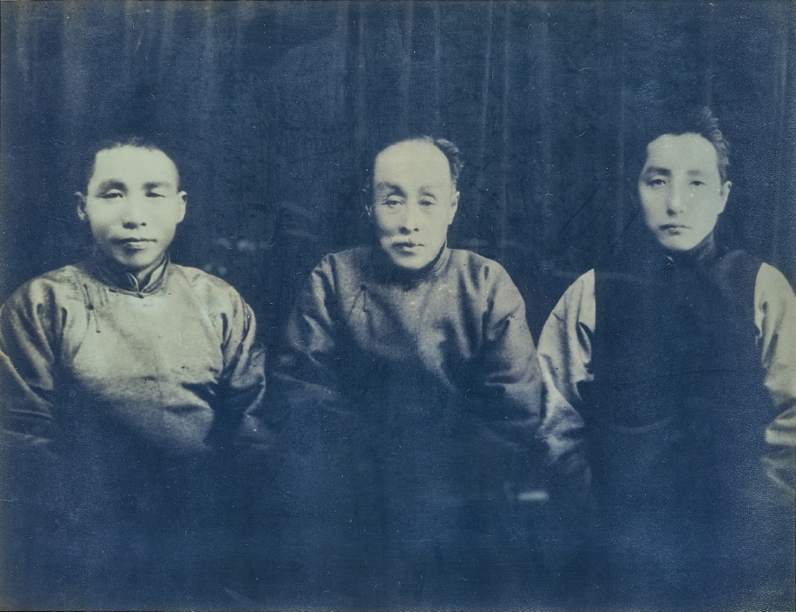 사적관리소(김구, 이동녕, 엄항섭 모습).jpg