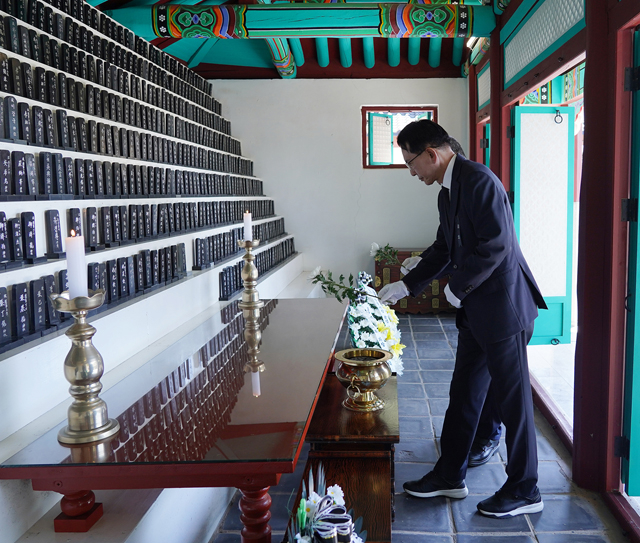 4. 지난 6월 6일 부춘산 충령각에서 열린 제71회 현충일 추념식2.JPG