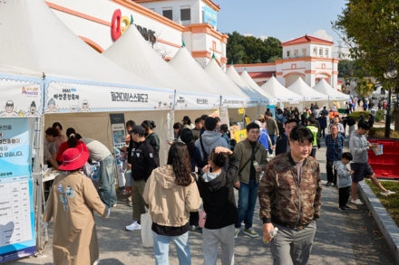 ‘온천하고 놀자’ 아산온천축제, 이틀간 1만 명 발길