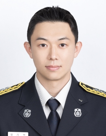 천안서북소방서,“비번에도 빛난 소방정신”… 귀가 중 차량화재 초기 진압