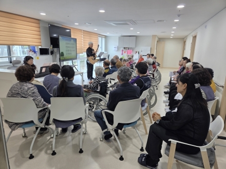 태안군립어르신돌봄센터, ‘지역사회 연계 나눔 봉사 프로그램’ 연중 운영