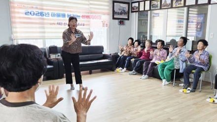 태안군, ‘배움이 일자리로, 일자리가 어르신 돌봄으로’ 청․장년 재취업과 어르신 치매 예방 두 마리 토끼 잡았다