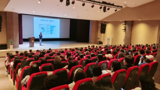홍성군, ‘행복한 자녀를 기를 수 있는 창의·인성의 비밀’ 특강 개최