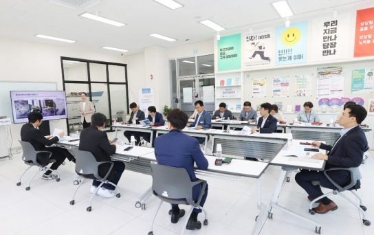 충남도의회 청년특위, 개소 1주년 앞둔 ‘충남 청년센터’ 방문