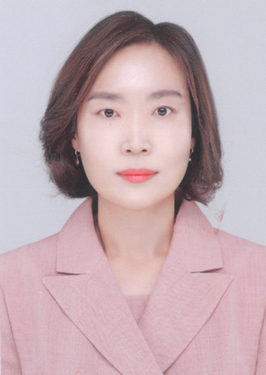충남도의회, 중학교 무상교복 지원 체육복까지 확대