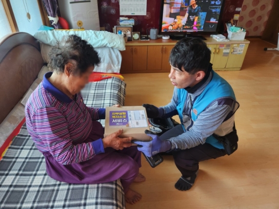 홍성군, 충남 최초 ‘안부살핌 복지소포 서비스’ 시행