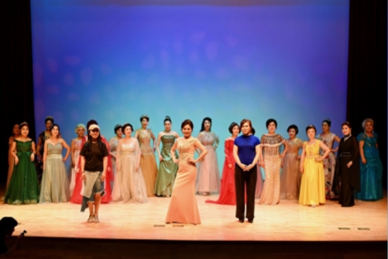 예산군, ‘50+ 다시, 봄’ 시니어모델 워킹 발표회 ‘눈길’