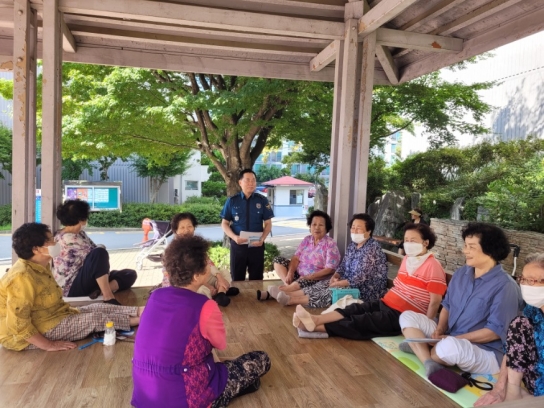 서산경찰서 서부지구대 교통 사망사고 및 Al보이스피싱 예방활동 전개!