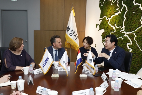 화성시, 1조원 규모ASML-삼성전자 연구지원시설 투자유치 성공