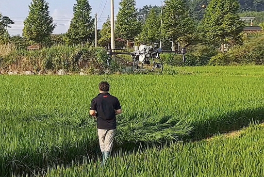 태안군, ‘전국 최초’ 농업용 드론 통합 시스템 도입!