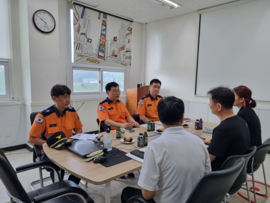 당진소방서장, 전지관련 공장 화재안전컨설팅 실시