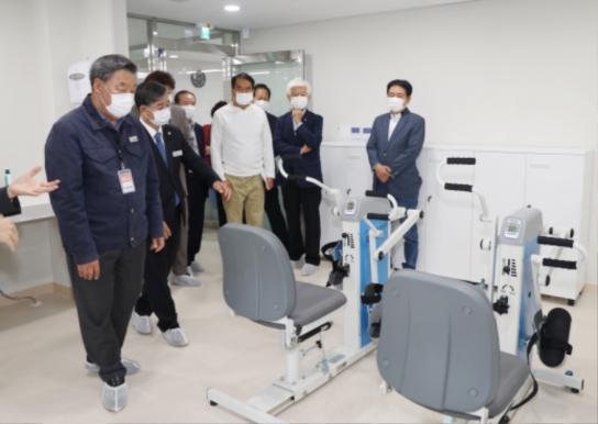 태안군, “공공요양 돌봄서비스 제공 노력 결실” 태안어르신돌봄센터 개원!