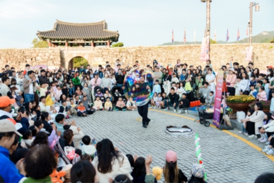 서산시, 제21회 서산해미읍성축제 ‘해미해피데이’, 지역상인과 관람객 모두‘해피엔딩’