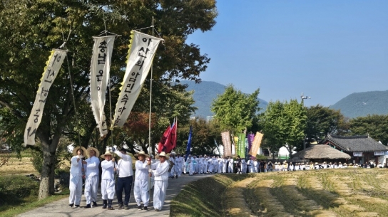 아산시, 아트밸리 아산 제3회 에코 농(農) 페스티벌 전통 벼베기 행사 성황리 마쳐