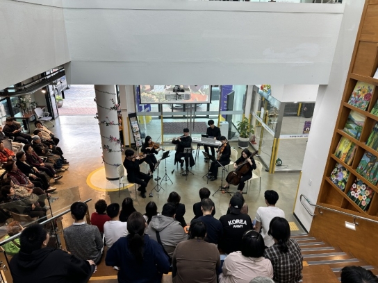 아산시 여성커뮤니티센터 ‘나온(ON)’, ‘가을 음악회’ 성료