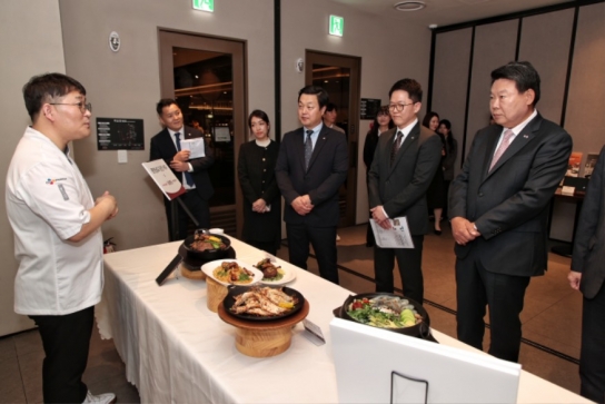 당진 새우 활용, CJ푸드빌 메뉴 흥행 성공!!