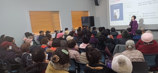 당진시, 다 함께 더 건강하게 여기 센터에서!
