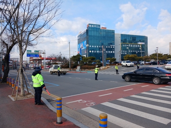충남경찰청 설 명절을 맞아 전통시장 주변 한시적 주·정차 허용