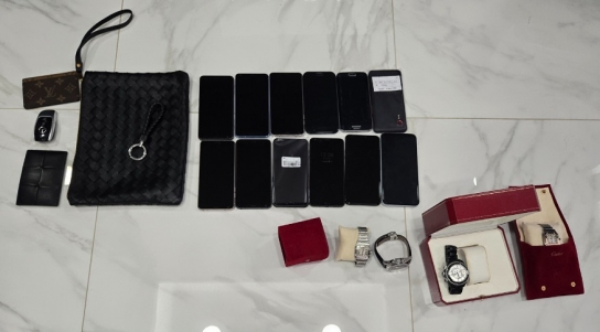 통신 보조금 미끼 전국적인 유심 개통 사기 일당 검거