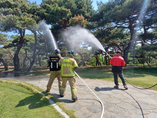 당진소방서 신평119안전센터,  김대건 신부 유적지서 목조문화재 화재 대응 합동훈련 실시